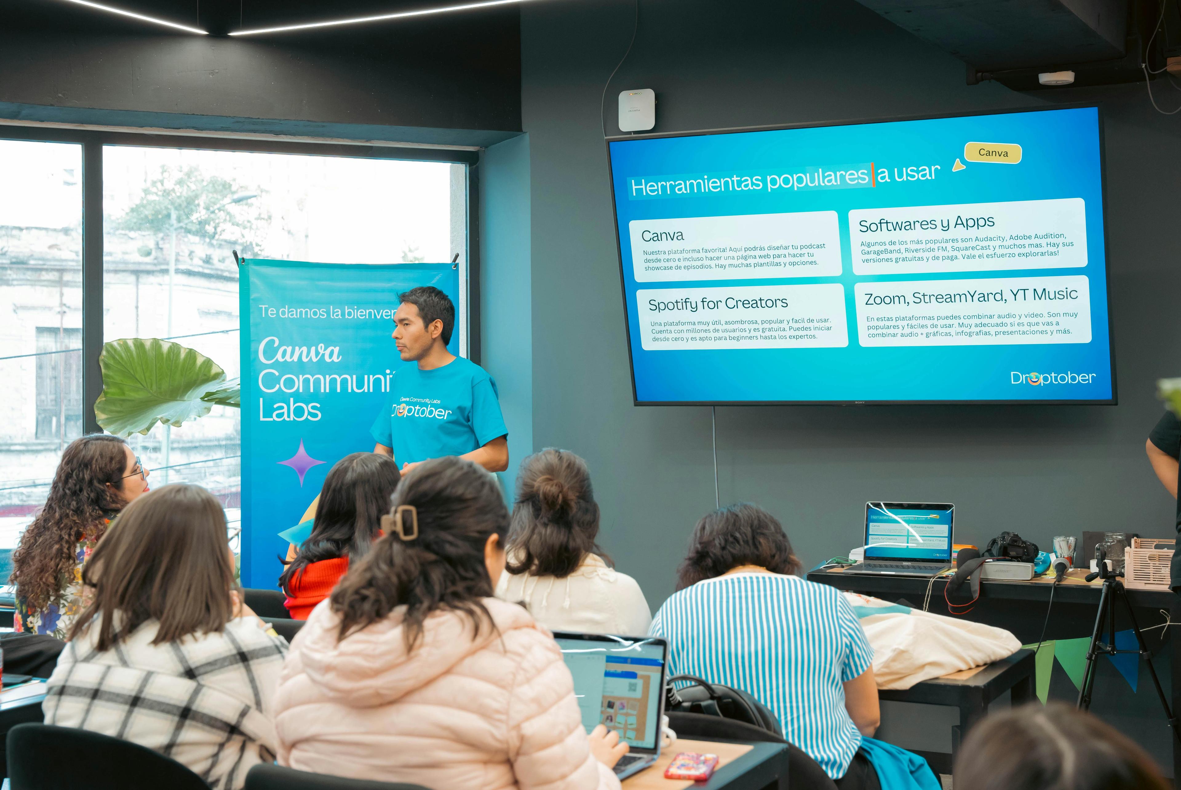 A IA generativa chegou a mais pessoas do que a internet em menos tempo. Em Rio Maior, a Escola Profissional deu formação gratuita. Compareceram os habituais.